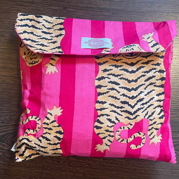 Fuchsia/pink Tiger Stripe Shortie Pyjama Set – Size Large