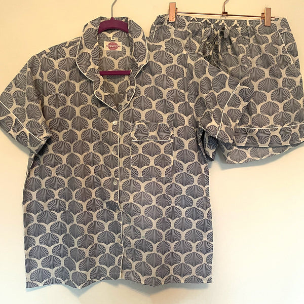 Grey Shell Shortie Pyjama Set – Size Large
