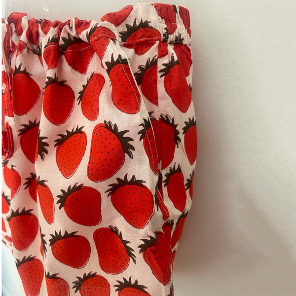 Strawberries Shortie Pyjama Set – Size Large